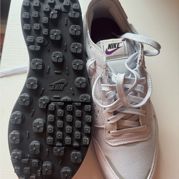 Nike Light Gray Athletic Shoes City Shoes main image 5